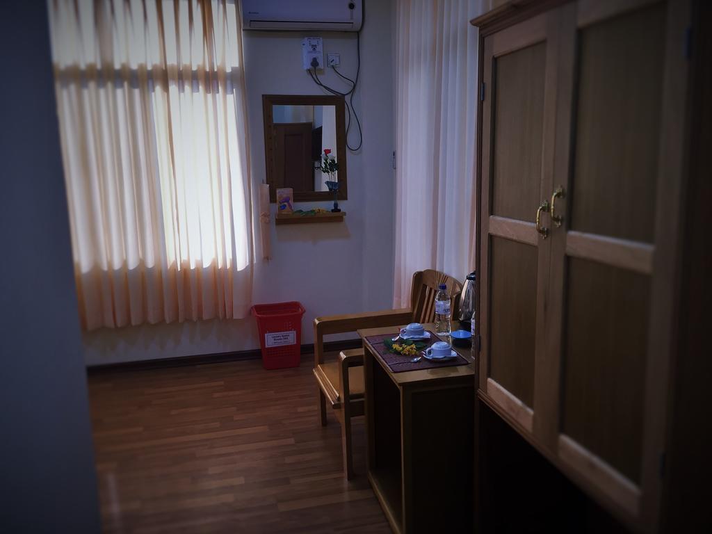 Inle Star Hotel Nyaung Shwe Esterno foto