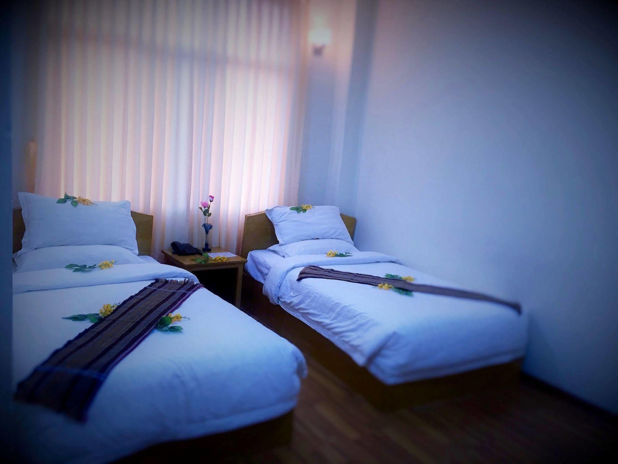 Inle Star Hotel Nyaung Shwe Esterno foto